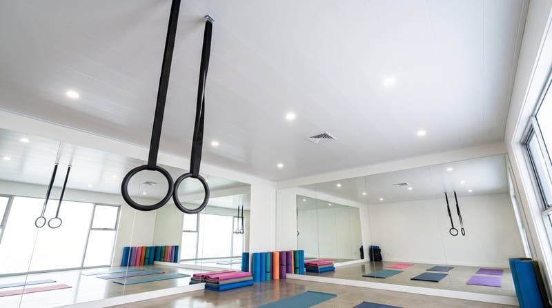 Forro de PVC em academia e estúdio de pilates