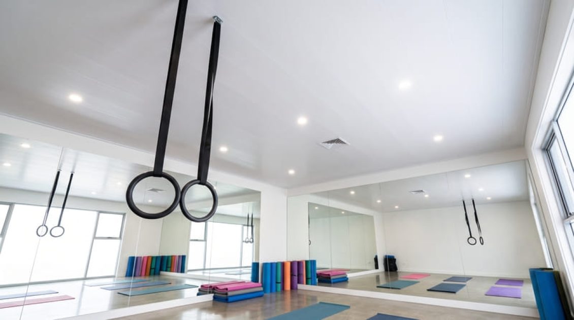 Forro de PVC em academia e estúdio de pilates